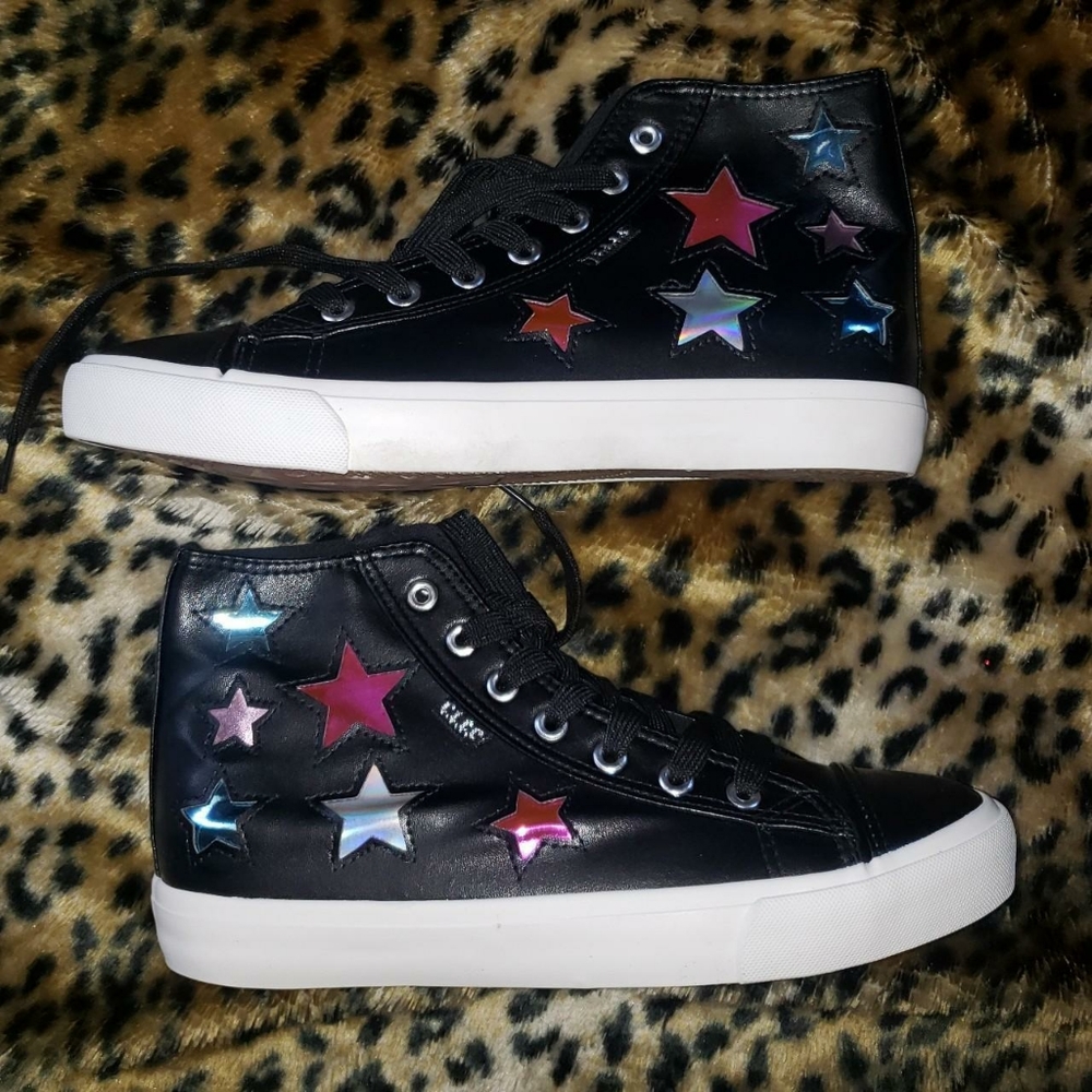 NEW BLK FAUX LEATHER Y2K IRIDESCENT SHIMMER STARS HI TOP SHOES cute to the core